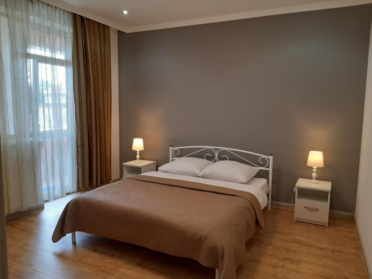 New !!! Modern Lux Apartment In The City Center With A Terrace Мукачево Екстер'єр фото
