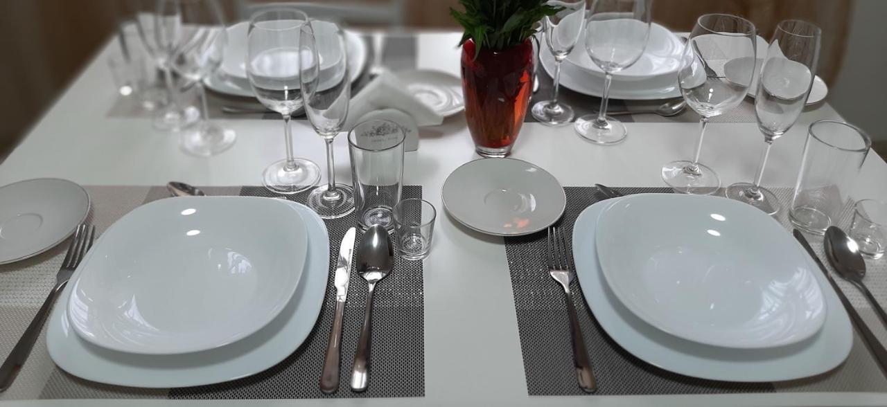 New !!! Modern Lux Apartment In The City Center With A Terrace Мукачево Екстер'єр фото